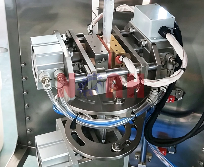 HDK-320 Verpackungsmaschine f&uuml;r speziell geformte Beutel