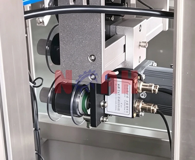 HDK-320 Verpackungsmaschine f&uuml;r speziell geformte Beutel